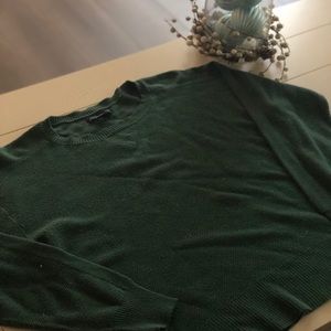 American Eagle Crew Neck Sweater